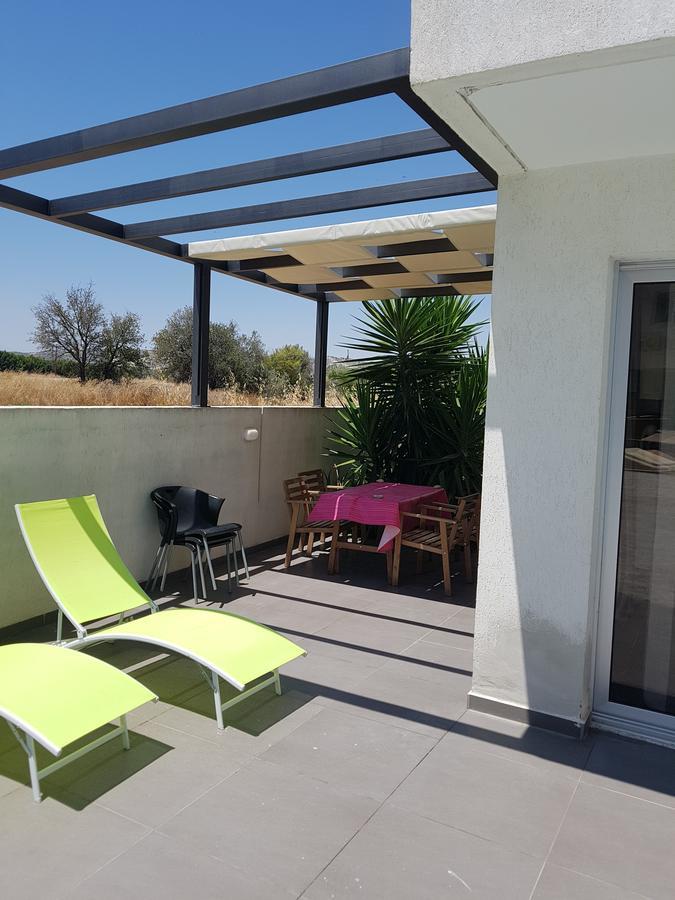 Palms Resort Apartments Alethriko Екстер'єр фото